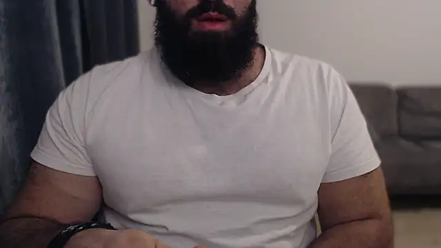 hugemachohandsome online show from November 19, 10:32 pm