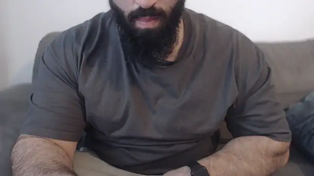 hugemachohandsome online show from April 19, 9:54 am