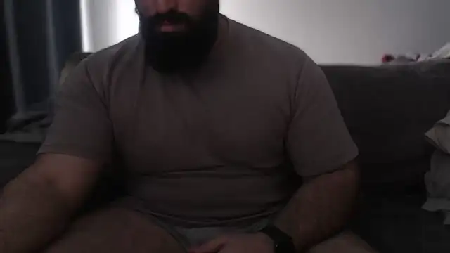 hugemachohandsome online show from February 18, 4:03 pm