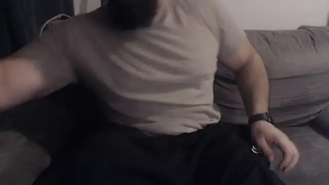 hugemachohandsome online show from February 11, 9:47 pm