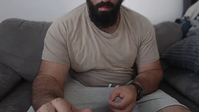 Snapshot of hugemachohandsome chatting on July 13, 6:24 am hugemachohandsome online show from July 13, 6:24 am