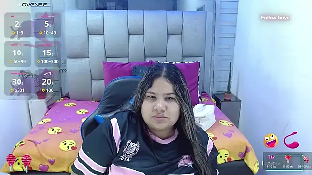 evelin zaens online show from February 19, 4:53 am