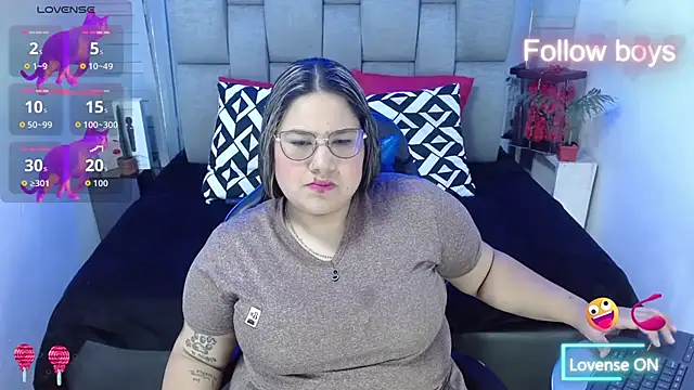 Snapshot of evelin_zaens chatting on November 17, 4:27 am evelin zaens online show from November 17, 4:27 am