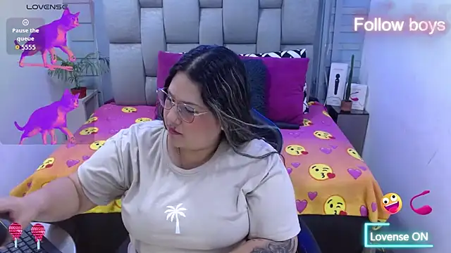 evelin zaens online show from February 8, 3:59 am