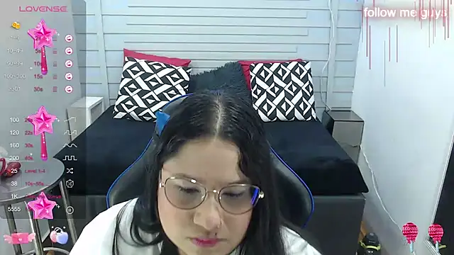 Snapshot of evelin_zaens chatting on March 13, 4:16 am evelin zaens online show from March 13, 4:16 am