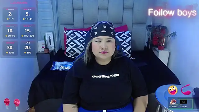 Snapshot of evelin_zaens chatting on November 5, 4:26 am evelin zaens online show from November 5, 4:26 am