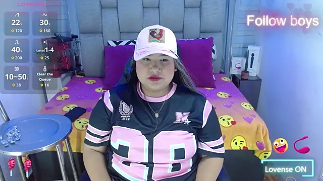 Snapshot of evelin_zaens chatting on November 1, 5:14 am evelin zaens online show from November 1, 5:14 am