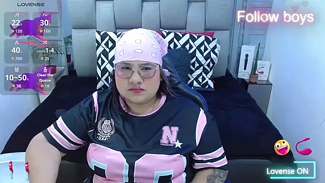 evelin zaens online show from January 8, 4:07 am