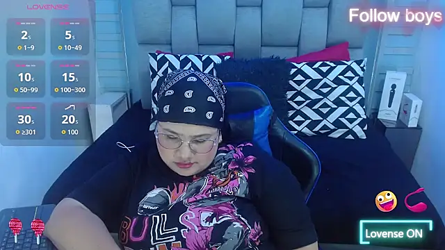 Snapshot of evelin_zaens chatting on September 15, 5:41 am evelin zaens online show from September 15, 5:41 am