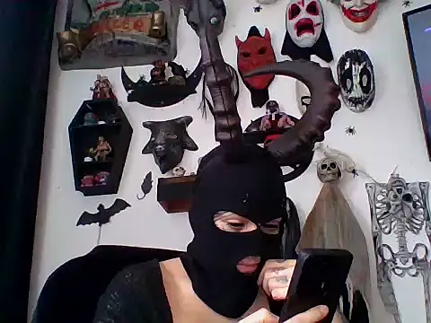 FeticheMacabre online show from February 26, 1:33 pm