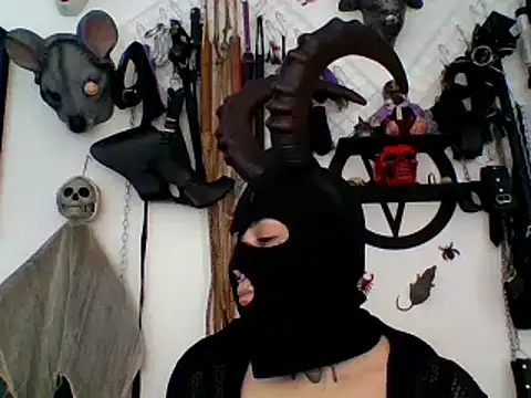 FeticheMacabre online show from April 7, 4:31 pm