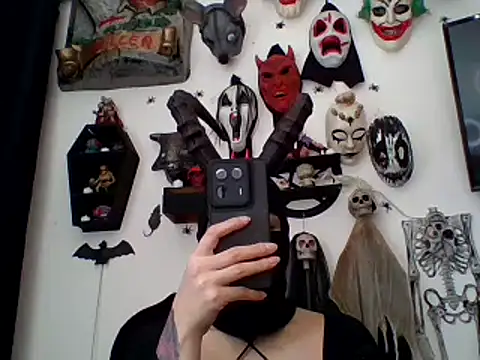 FeticheMacabre online show from December 20, 6:33 pm