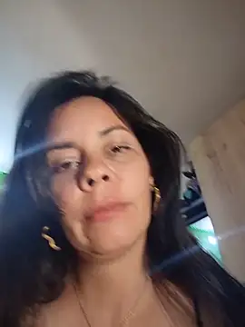 johannatb online show from May 19, 1:56 am