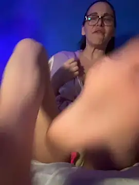 MessyNastyQueen online show from April 16, 2:56 am