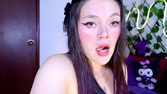  kalypso  online show from March 22, 7:15 pm