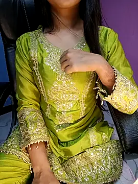 Snapshot of Aditi_1 chatting on October 19, 3:48 pm Aditi 1 online show from October 19, 3:48 pm