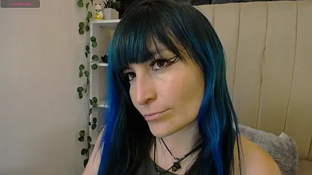 Snapshot of alicia_moom chatting on March 12, 7:36 pm alicia moom online show from March 12, 7:36 pm