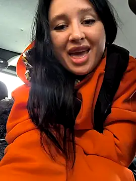 KikiXRed online show from March 4, 10:12 am