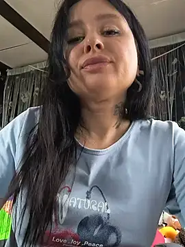 KikiXRed online show from May 15, 10:24 am