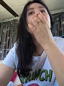 KikiXRed online show from June 14, 10:27 am