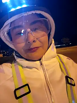 bellapaty online show from April 15, 7:58 pm