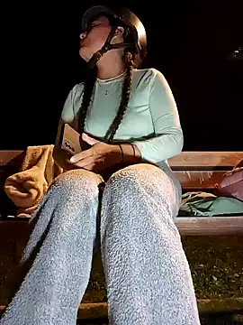 bellapaty online show from October 8, 7:14 pm