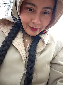 bellapaty online show from February 13, 2:42 pm