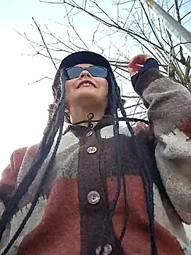 Snapshot of bellapaty chatting on February 22, 10:28 am bellapaty online show from February 22, 10:28 am