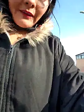 bellapaty online show from February 17, 3:44 pm