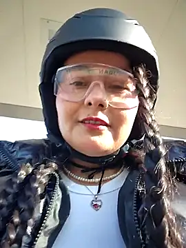 Snapshot of bellapaty chatting on February 25, 9:20 am bellapaty online show from February 25, 9:20 am