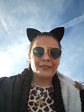 bellapaty online show from October 20, 7:53 am