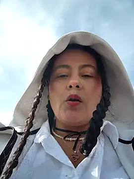 bellapaty online show from March 26, 8:45 am