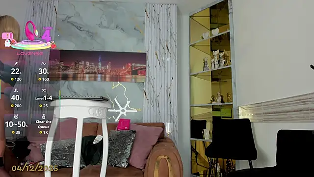 EmmaHills Sex online show from December 4, 1:43 pm