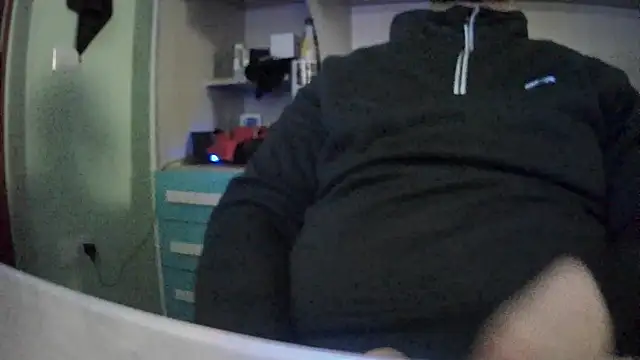 Snapshot of michele1500 chatting on December 4, 6:07 pm michele1500 online show from December 4, 6:07 pm