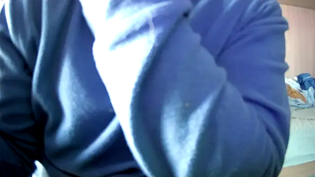 Snapshot of michele1500 chatting on November 15, 9:02 am michele1500 online show from November 15, 9:02 am