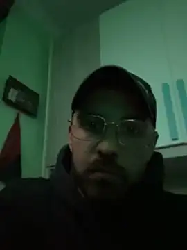 Snapshot of michele1500 chatting on November 11, 4:57 pm michele1500 online show from November 11, 4:57 pm