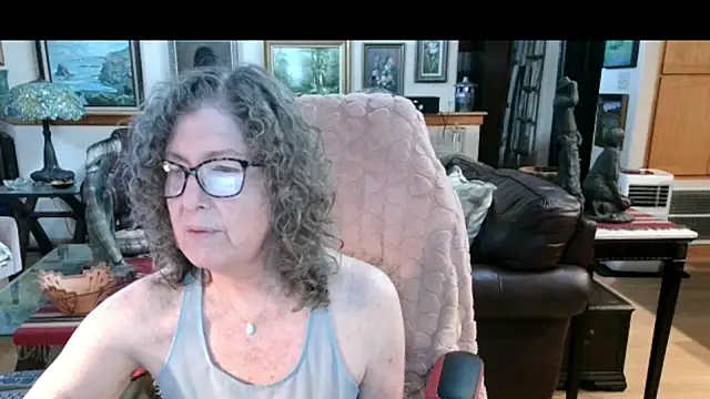 littlepistol01 online show from August 4, 9:52 pm