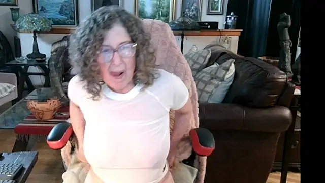 littlepistol01 online show from July 21, 7:59 pm