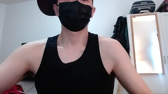 twbobo00715 online show from May 15, 3:43 pm