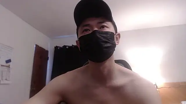 twbobo00715 online show from February 13, 5:24 pm