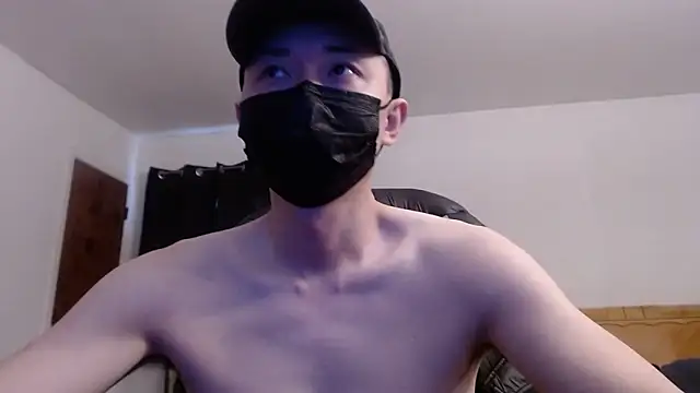 twbobo00715 online show from March 13, 3:50 pm