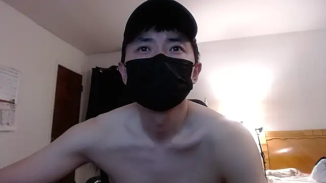 twbobo00715 online show from March 8, 11:41 pm