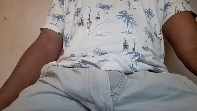 royblackbigpvt online show from November 12, 6:45 pm