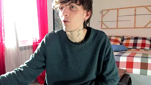 Snapshot of xxxciro13xxx chatting on January 24, 1:57 pm xxxciro13xxx online show from January 24, 1:57 pm