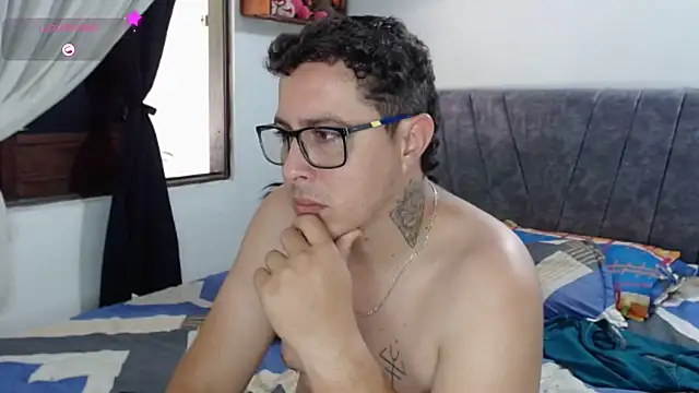 interracia1xx online show from September 24, 5:41 pm