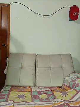 Snapshot of interracia1xx chatting on July 13, 5:07 am interracia1xx online show from July 13, 5:07 am