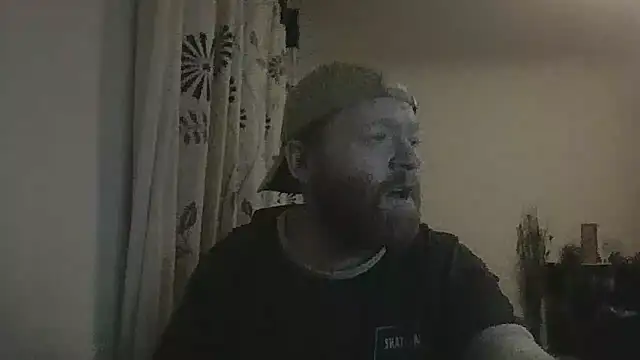 33ENG online show from December 3, 12:23 am