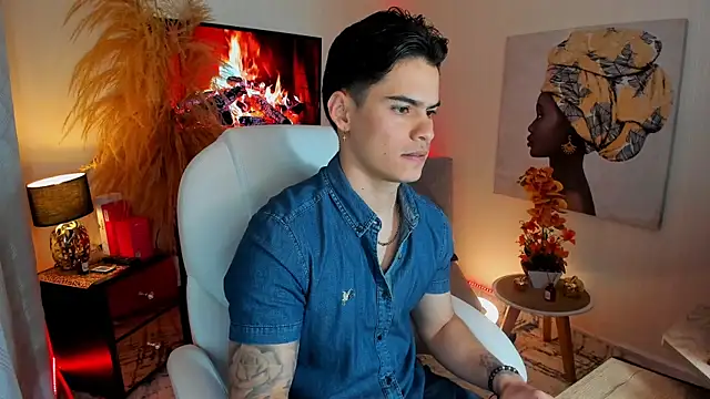 Matias Murrier online show from December 18, 11:58 am