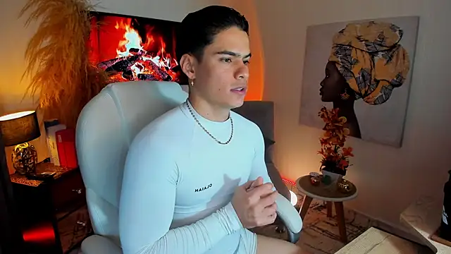 Matias Murrier online show from April 16, 12:39 pm