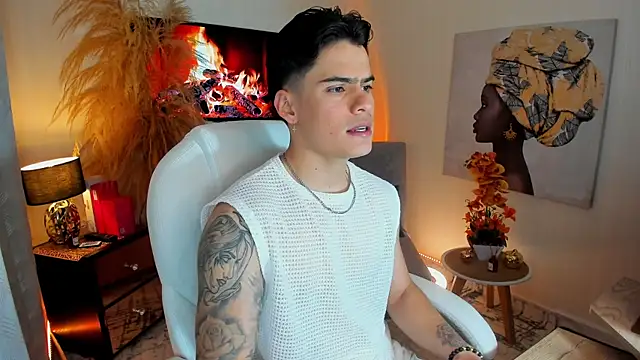 Matias Murrier online show from December 21, 12:40 pm